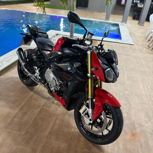 BMW S/1000